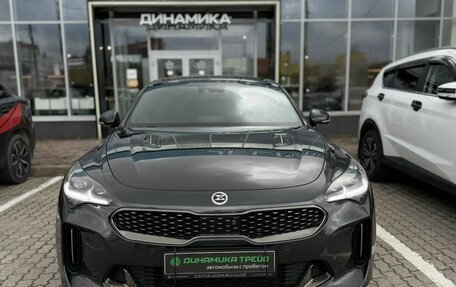 KIA Stinger I, 2018 год, 2 950 000 рублей, 2 фотография