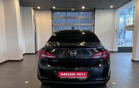 Opel Astra J, 2013 год, 670 000 рублей, 4 фотография