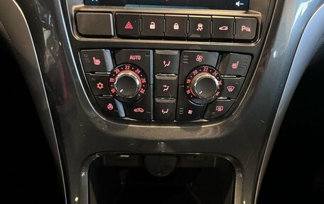 Opel Astra J, 2013 год, 670 000 рублей, 15 фотография