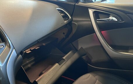 Opel Astra J, 2013 год, 670 000 рублей, 30 фотография