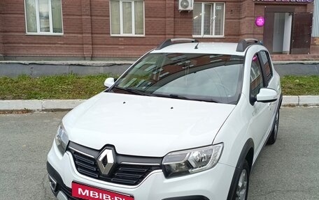 Renault Sandero II рестайлинг, 2019 год, 1 175 000 рублей, 1 фотография