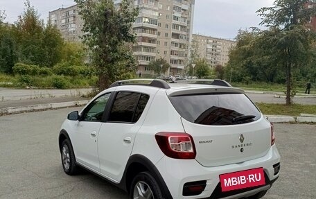 Renault Sandero II рестайлинг, 2019 год, 1 175 000 рублей, 2 фотография