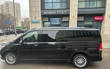 Mercedes-Benz V-Класс, 2017 год, 7 000 000 рублей, 3 фотография