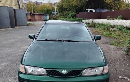Nissan Almera, 1998 год, 145 000 рублей, 1 фотография