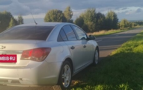 Chevrolet Cruze II, 2011 год, 420 000 рублей, 4 фотография
