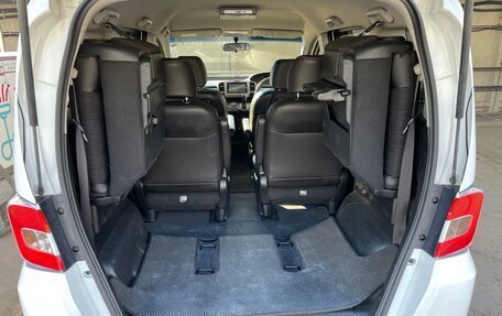 Honda Freed I, 2016 год, 1 400 000 рублей, 14 фотография