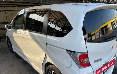 Honda Freed I, 2016 год, 1 400 000 рублей, 11 фотография