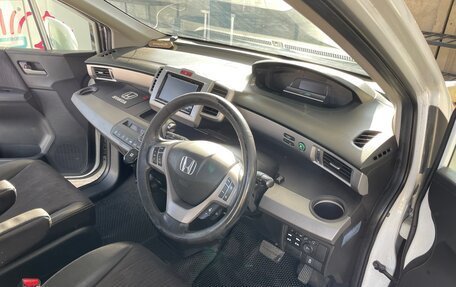 Honda Freed I, 2016 год, 1 400 000 рублей, 33 фотография
