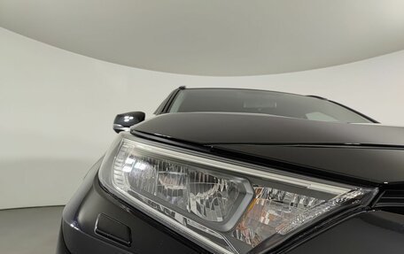 Toyota RAV4, 2020 год, 3 050 000 рублей, 21 фотография