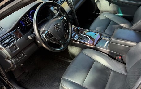 Toyota Camry, 2017 год, 3 400 000 рублей, 11 фотография