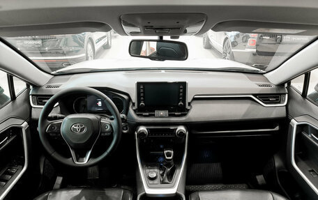 Toyota RAV4, 2020 год, 2 750 000 рублей, 18 фотография