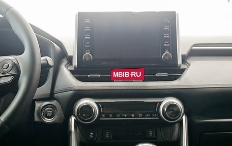Toyota RAV4, 2020 год, 2 750 000 рублей, 19 фотография