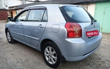 Toyota Corolla, 2005 год, 865 000 рублей, 4 фотография