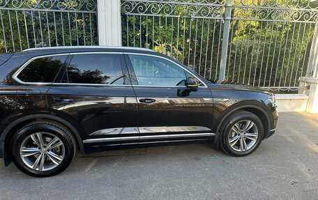 Volkswagen Touareg III, 2019 год, 4 850 000 рублей, 5 фотография
