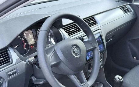 Skoda Rapid I, 2017 год, 1 137 000 рублей, 18 фотография
