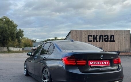 BMW 3 серия, 2014 год, 1 700 000 рублей, 2 фотография