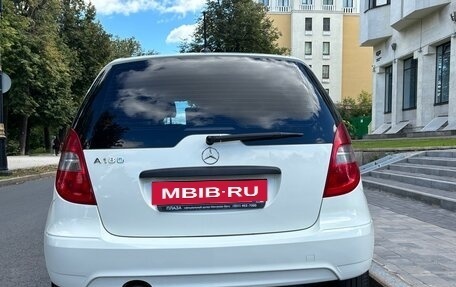 Mercedes-Benz A-Класс, 2011 год, 690 000 рублей, 4 фотография