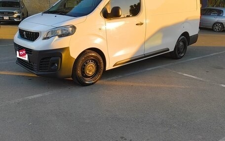 Peugeot Expert, 2021 год, 2 350 000 рублей, 3 фотография