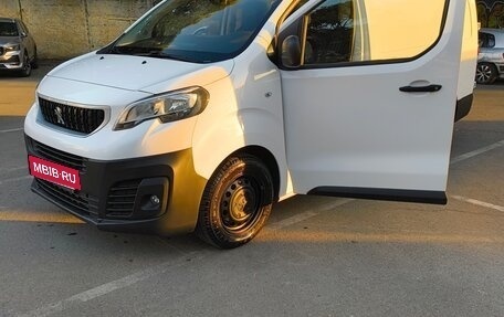 Peugeot Expert, 2021 год, 2 350 000 рублей, 4 фотография