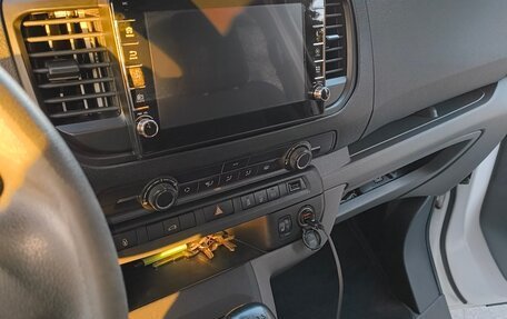 Peugeot Expert, 2021 год, 2 350 000 рублей, 16 фотография
