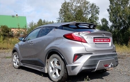 Toyota C-HR I рестайлинг, 2018 год, 1 500 000 рублей, 2 фотография