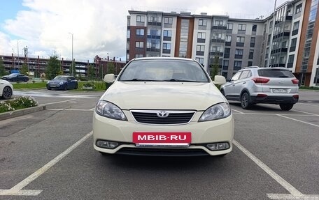 Daewoo Gentra II, 2014 год, 690 000 рублей, 2 фотография