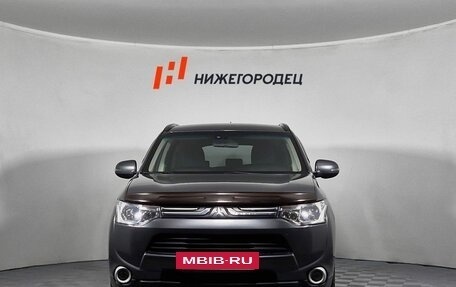 Mitsubishi Outlander III рестайлинг 3, 2013 год, 1 239 000 рублей, 8 фотография