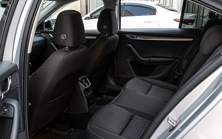 Skoda Octavia, 2018 год, 2 145 000 рублей, 11 фотография