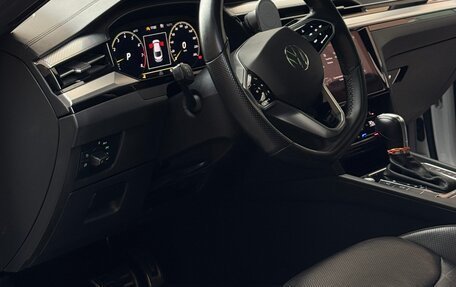 Volkswagen Passat CC, 2022 год, 4 200 000 рублей, 21 фотография