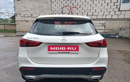 Mercedes-Benz GLA, 2020 год, 2 900 000 рублей, 6 фотография