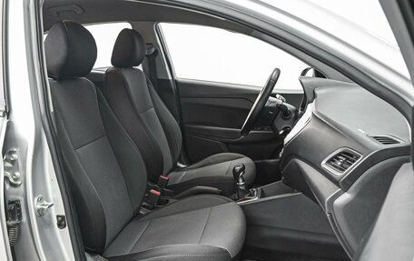 Hyundai Solaris II рестайлинг, 2018 год, 1 272 000 рублей, 8 фотография