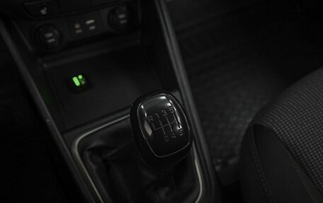 Hyundai Solaris II рестайлинг, 2018 год, 1 272 000 рублей, 12 фотография