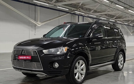 Mitsubishi Outlander III рестайлинг 3, 2012 год, 1 099 000 рублей, 1 фотография