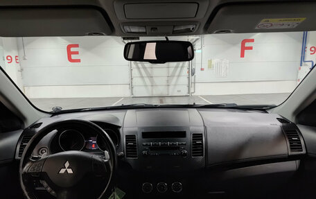Mitsubishi Outlander III рестайлинг 3, 2012 год, 1 099 000 рублей, 17 фотография