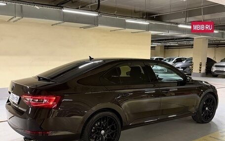 Skoda Superb III рестайлинг, 2016 год, 1 690 000 рублей, 6 фотография
