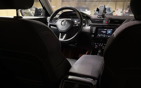 Skoda Superb III рестайлинг, 2016 год, 1 690 000 рублей, 11 фотография