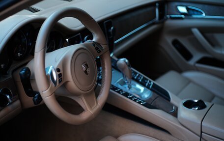 Porsche Panamera II рестайлинг, 2014 год, 2 800 000 рублей, 4 фотография