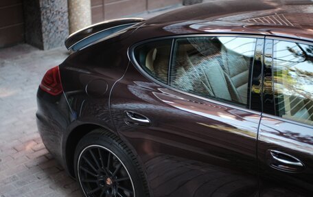 Porsche Panamera II рестайлинг, 2014 год, 2 800 000 рублей, 13 фотография