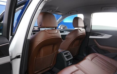Audi A4, 2018 год, 2 349 444 рублей, 11 фотография
