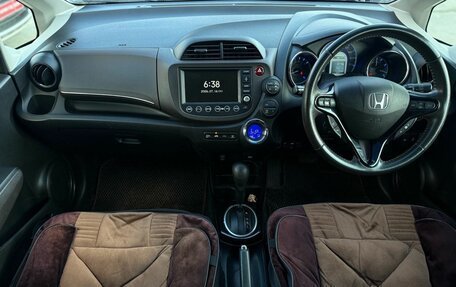 Honda Fit Shuttle I рестайлинг, 2012 год, 1 100 000 рублей, 12 фотография