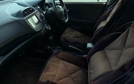 Honda Fit Shuttle I рестайлинг, 2012 год, 1 100 000 рублей, 15 фотография