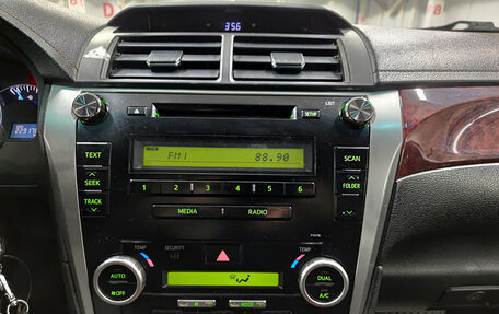 Toyota Camry, 2012 год, 1 099 000 рублей, 18 фотография