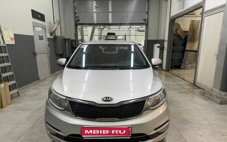 KIA Rio III рестайлинг, 2015 год, 750 000 рублей, 1 фотография