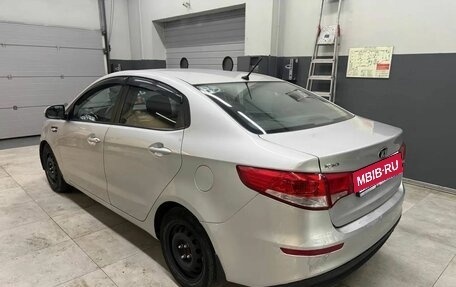 KIA Rio III рестайлинг, 2015 год, 750 000 рублей, 5 фотография