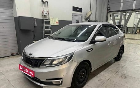 KIA Rio III рестайлинг, 2015 год, 750 000 рублей, 3 фотография