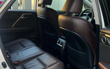 Lexus RX IV рестайлинг, 2020 год, 5 490 000 рублей, 11 фотография