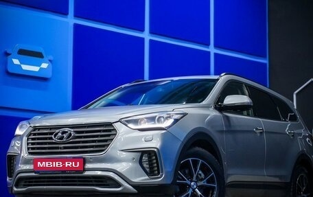 Hyundai Santa Fe III рестайлинг, 2018 год, 2 850 000 рублей, 1 фотография