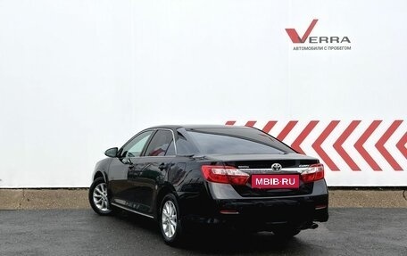 Toyota Camry, 2013 год, 1 700 000 рублей, 3 фотография