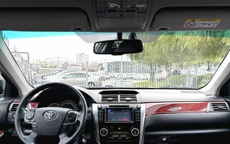 Toyota Camry, 2013 год, 1 700 000 рублей, 16 фотография