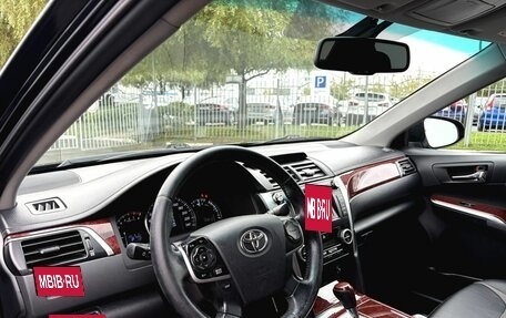Toyota Camry, 2013 год, 1 700 000 рублей, 10 фотография